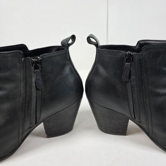 Cole Haan Womens Black Chesney Leather Zip Block Heel Ankle Booties Size 9 US - Picture 11 of 11